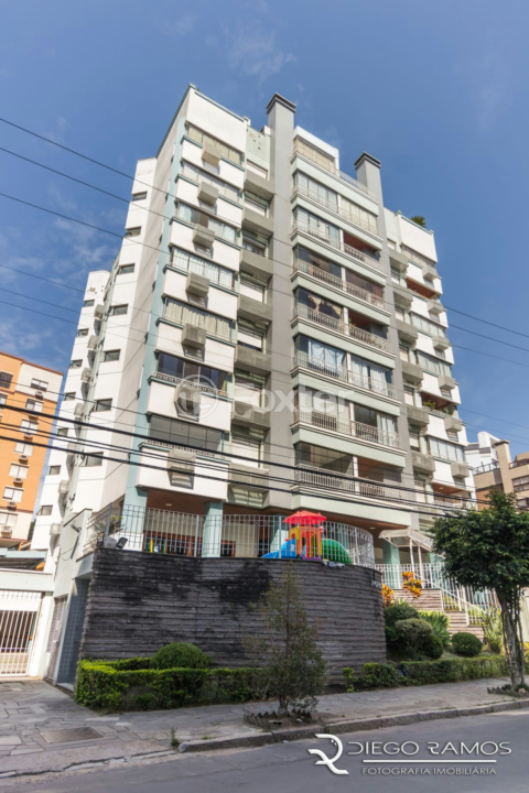 Apartamento à venda com 3 quartos, 115m² - Foto 1