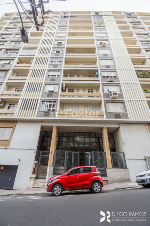 Apartamento à venda com 4 quartos, 134m² - Foto 32