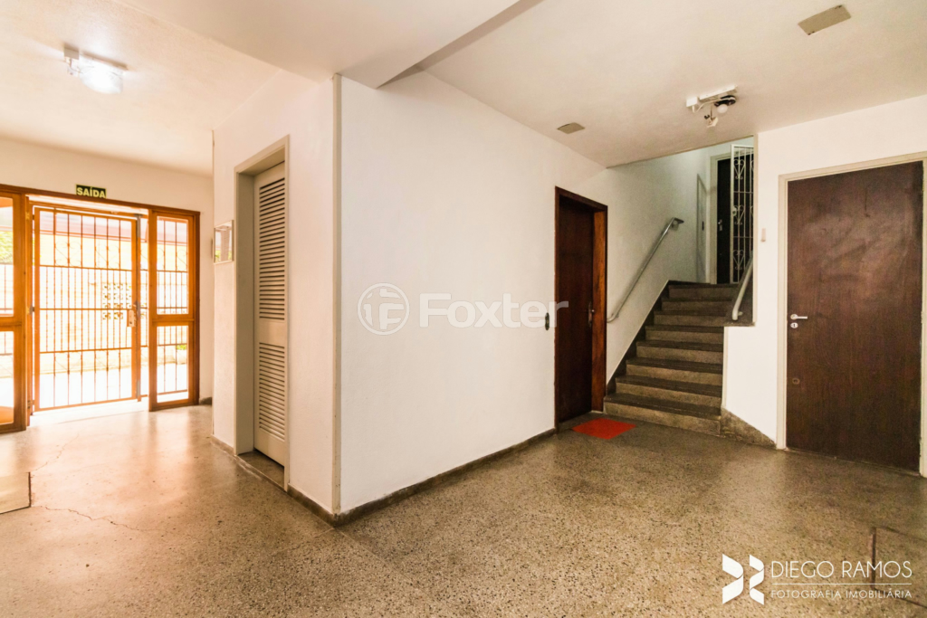 Apartamento à venda com 2 quartos, 60m² - Foto 18