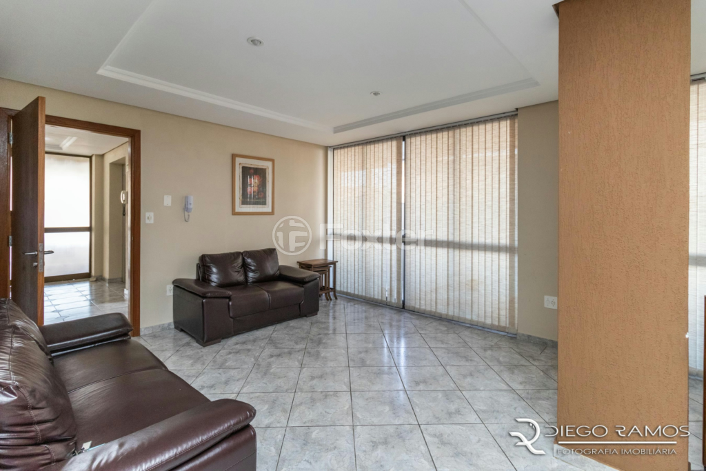 Apartamento à venda com 3 quartos, 81m² - Foto 35