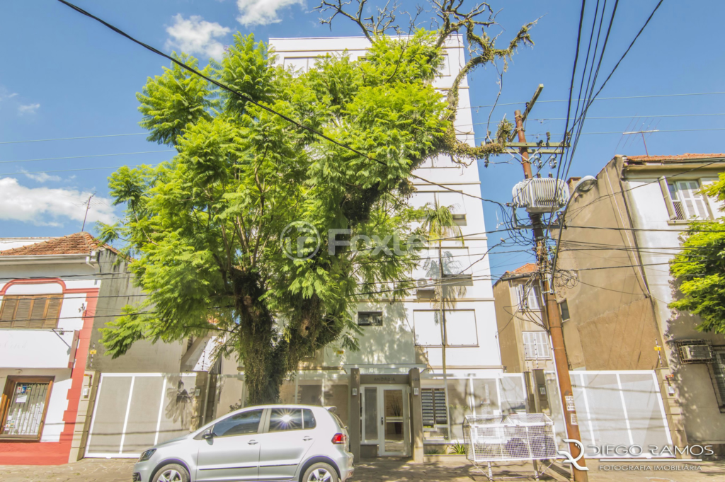 Apartamento à venda com 2 quartos, 70m² - Foto 23