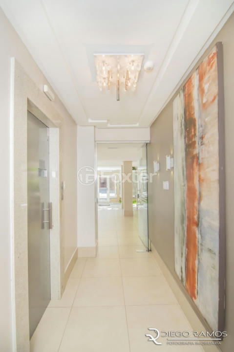 Apartamento à venda com 2 quartos, 70m² - Foto 30