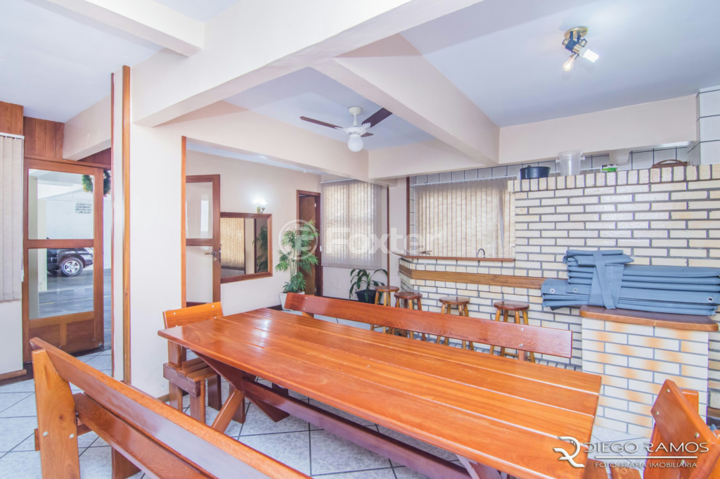 Apartamento à venda com 2 quartos, 70m² - Foto 32
