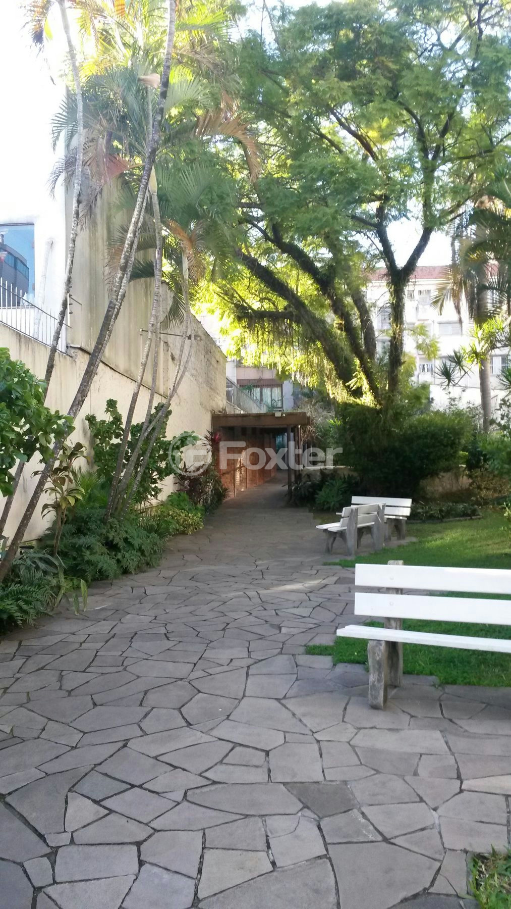 Apartamento à venda com 2 quartos, 81m² - Foto 25