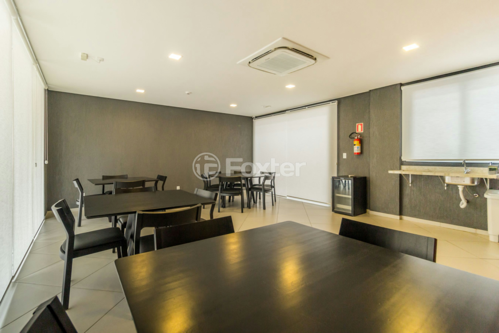 Apartamento à venda com 3 quartos, 90m² - Foto 18