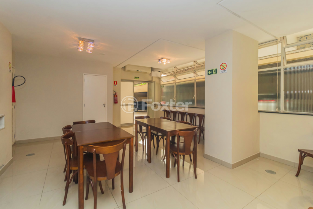 Apartamento à venda com 3 quartos, 107m² - Foto 47