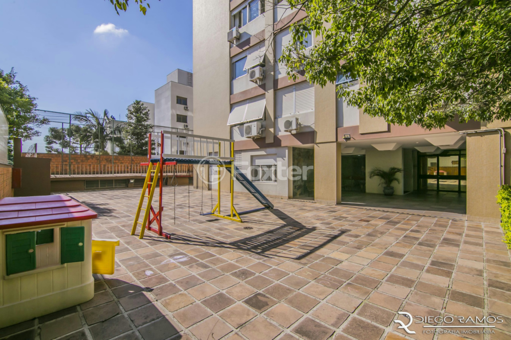 Apartamento à venda com 3 quartos, 117m² - Foto 37