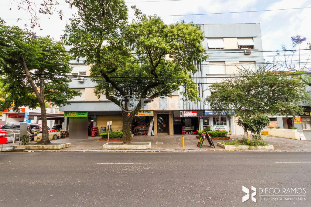 Apartamento à venda com 2 quartos, 76m² - Foto 23