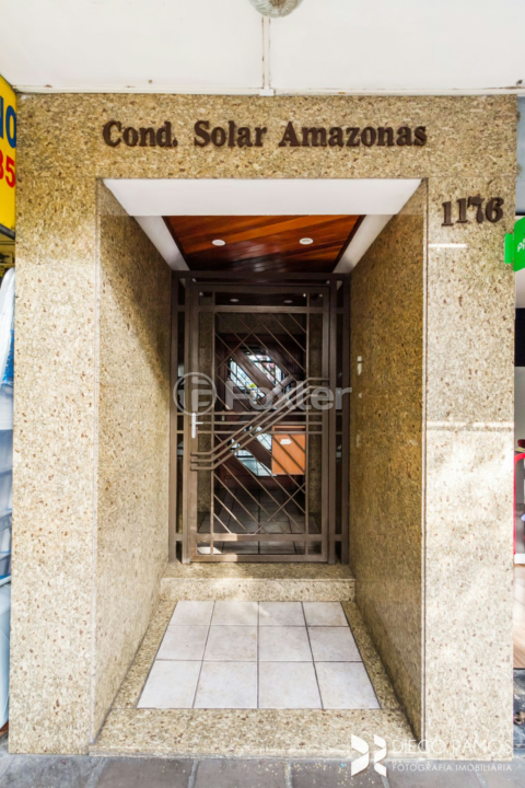 Apartamento à venda com 2 quartos, 76m² - Foto 32