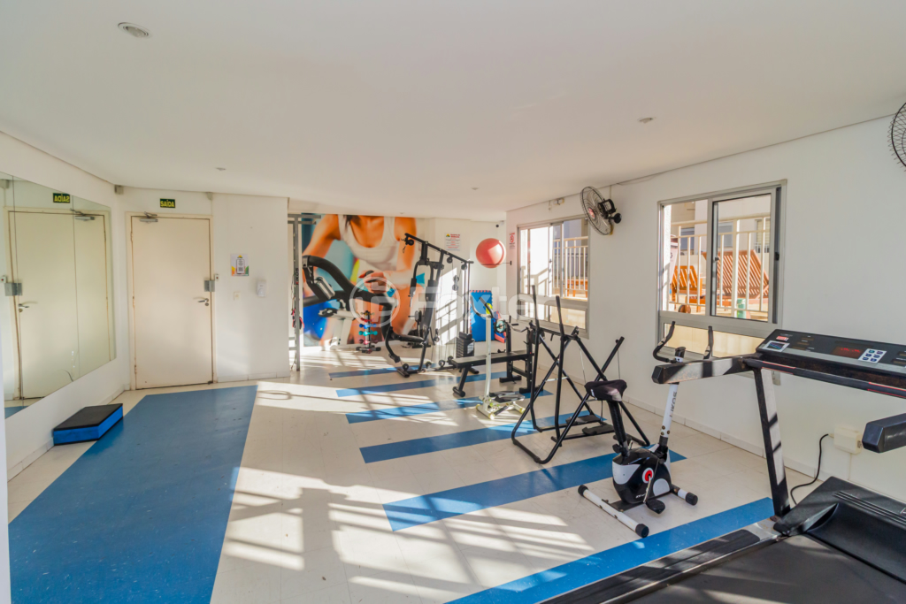 Apartamento à venda com 2 quartos, 48m² - Foto 33