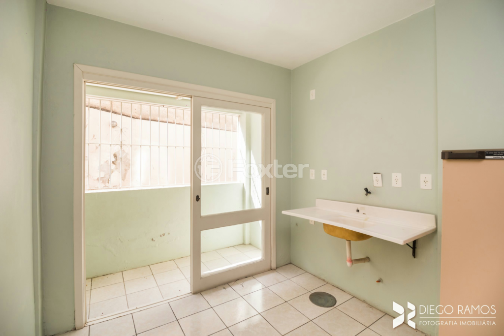 Apartamento à venda com 2 quartos, 63m² - Foto 32