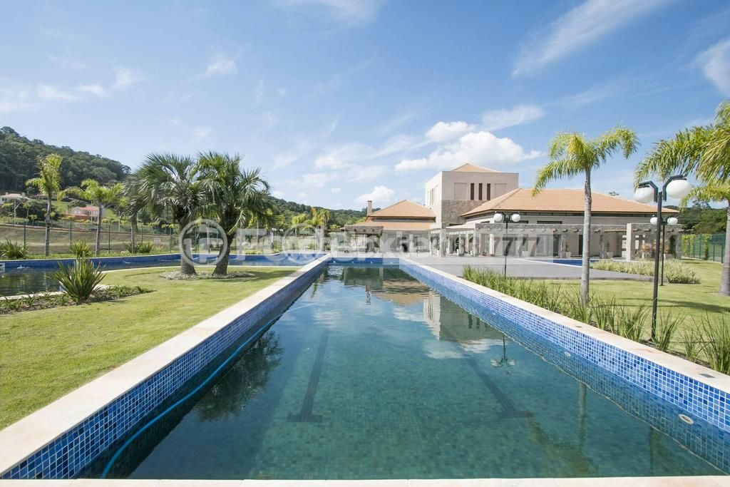 Casa de Condomínio à venda com 4 quartos, 469m² - Foto 32