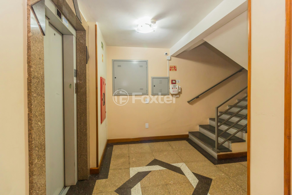 Apartamento à venda com 1 quarto, 40m² - Foto 19