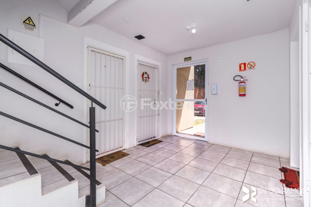 Apartamento à venda com 2 quartos, 42m² - Foto 15