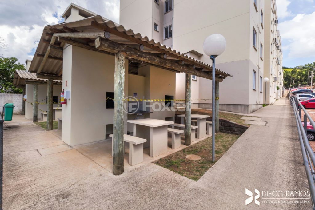 Apartamento à venda com 2 quartos, 42m² - Foto 42