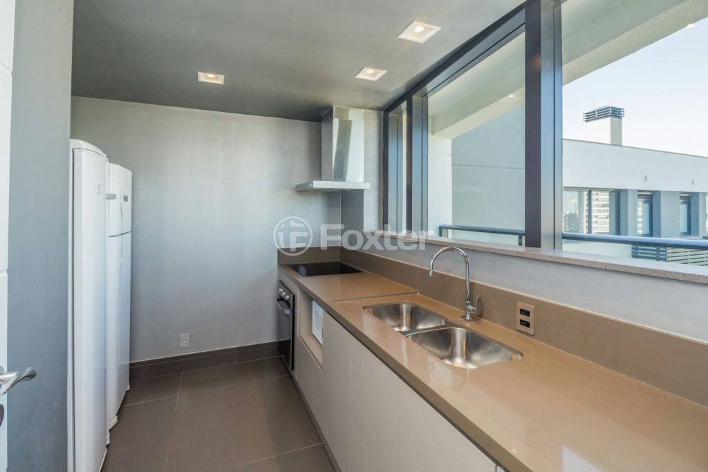 Apartamento à venda com 3 quartos, 99m² - Foto 50