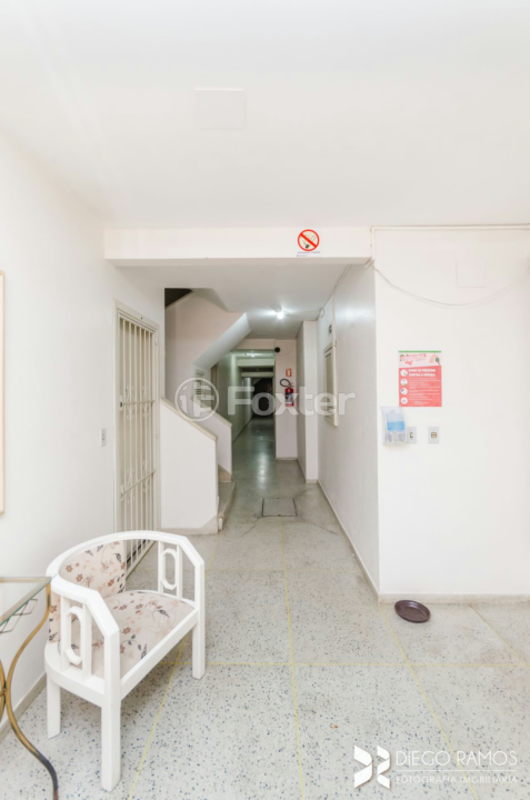 Apartamento à venda com 1 quarto, 43m² - Foto 20