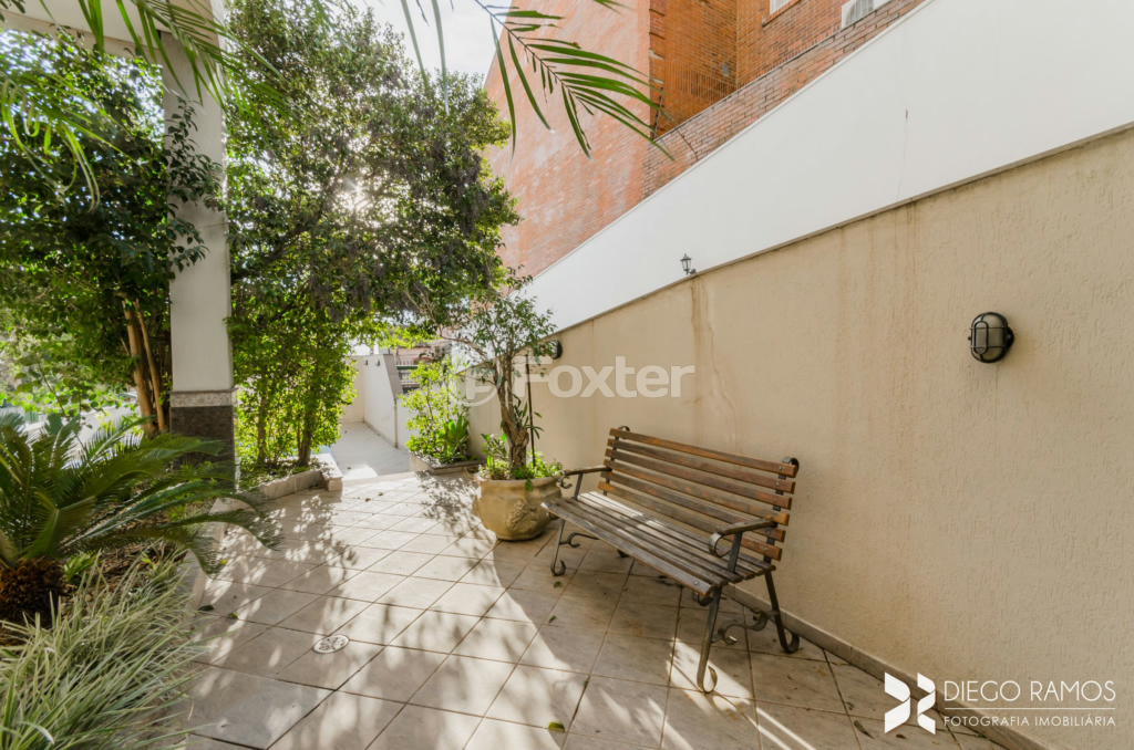 Apartamento à venda com 2 quartos, 71m² - Foto 33