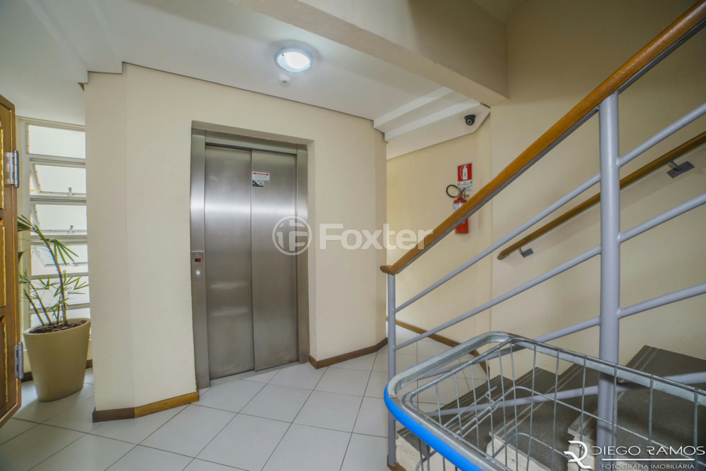 Apartamento à venda com 2 quartos, 72m² - Foto 35