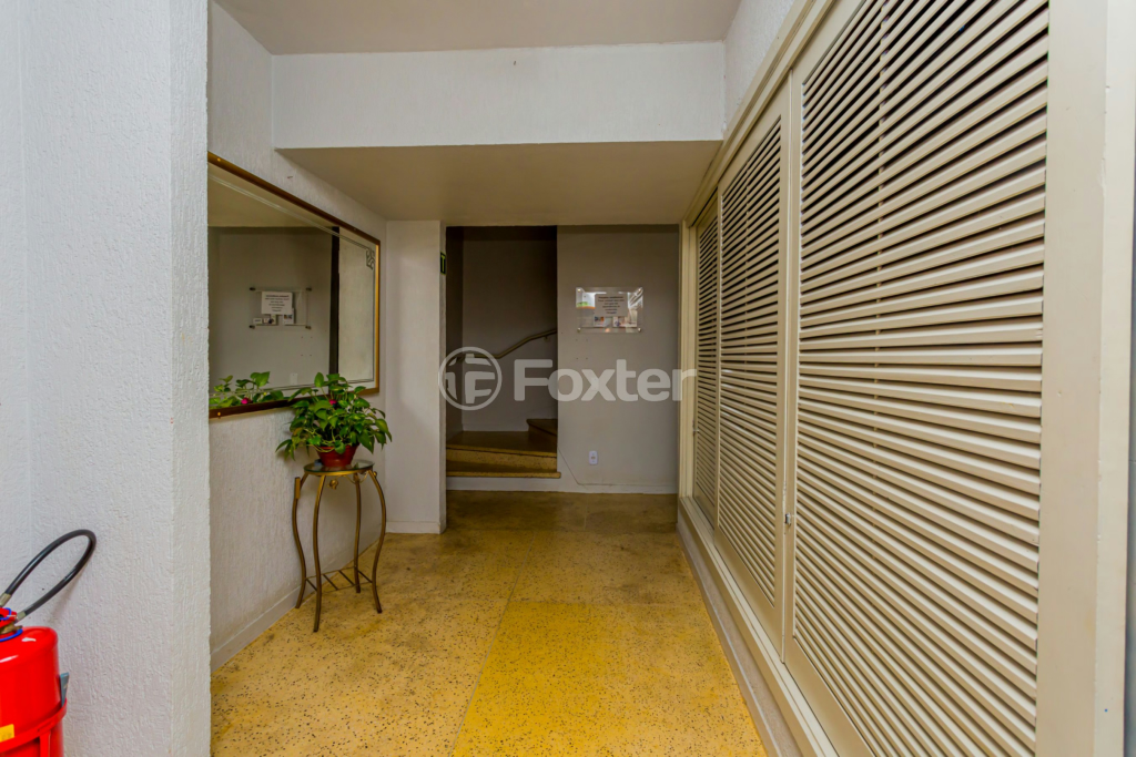 Apartamento à venda com 1 quarto, 42m² - Foto 27