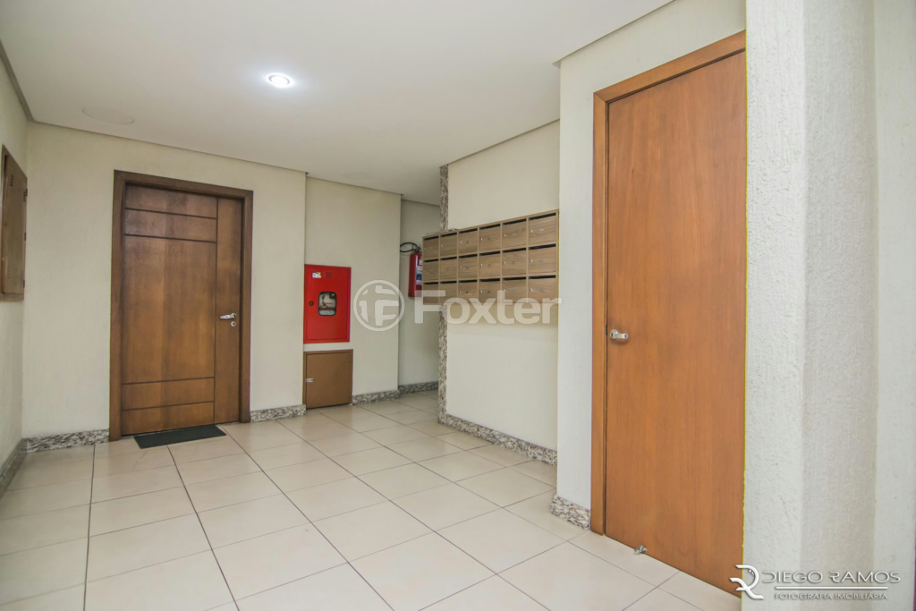 Apartamento à venda com 3 quartos, 210m² - Foto 31