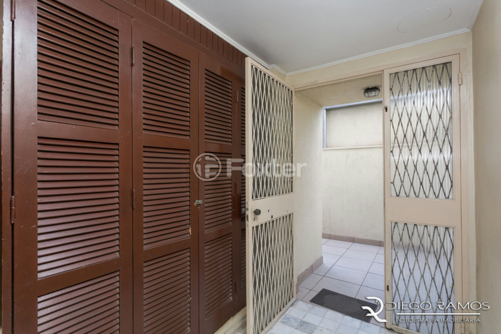 Apartamento à venda com 3 quartos, 105m² - Foto 17