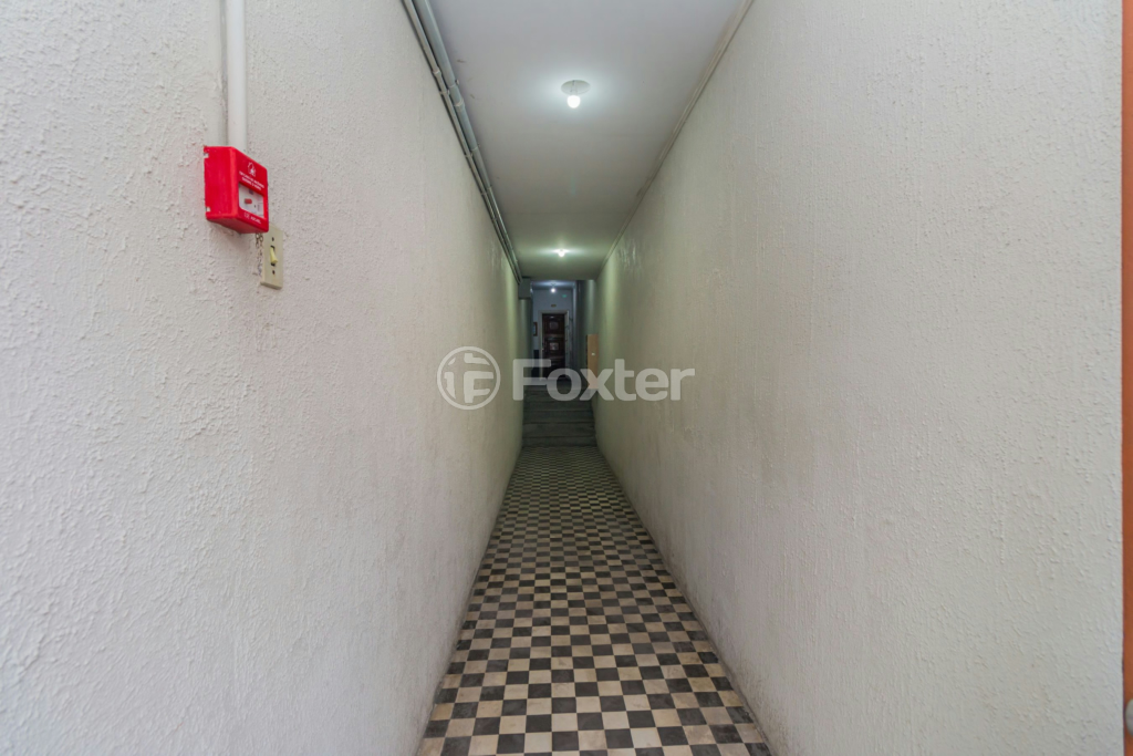 Apartamento à venda com 2 quartos, 67m² - Foto 22