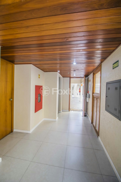 Apartamento à venda com 2 quartos, 66m² - Foto 25