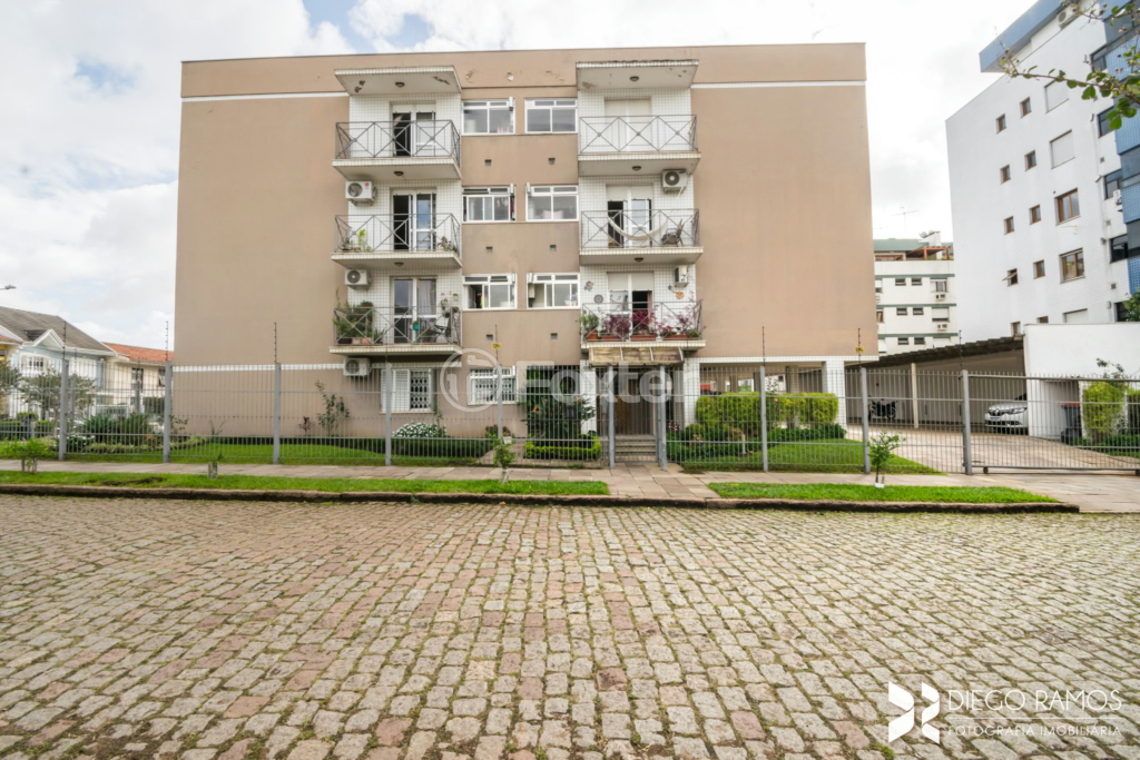 Apartamento à venda com 2 quartos, 75m² - Foto 25