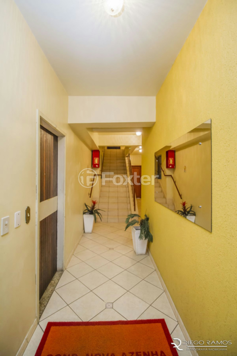 Apartamento à venda com 2 quartos, 55m² - Foto 29