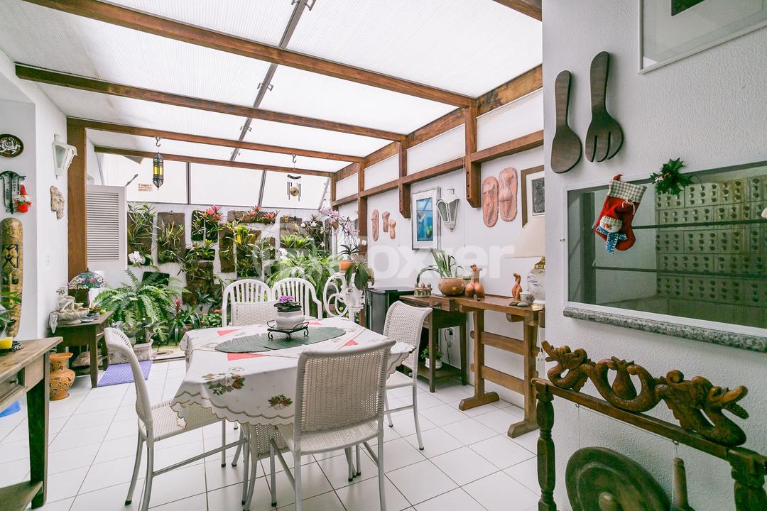 Casa de Condomínio à venda com 3 quartos, 224m² - Foto 23