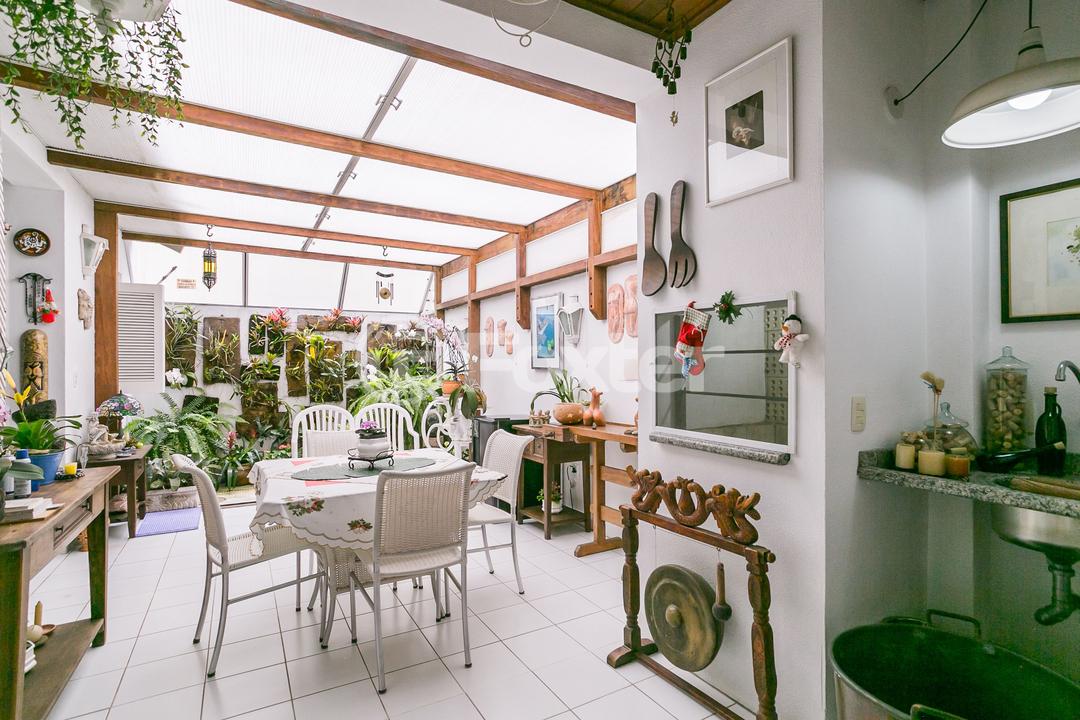 Casa de Condomínio à venda com 3 quartos, 224m² - Foto 24