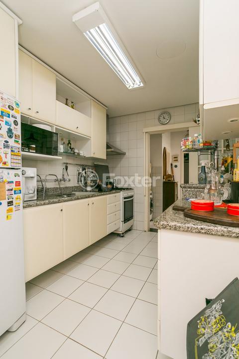 Casa de Condomínio à venda com 3 quartos, 224m² - Foto 28