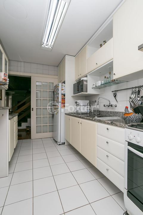 Casa de Condomínio à venda com 3 quartos, 224m² - Foto 29