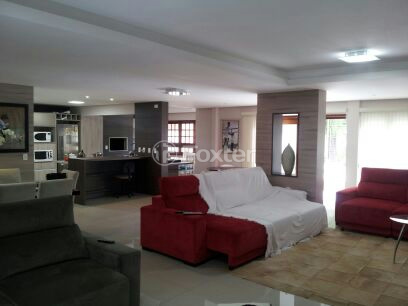 Casa à venda com 4 quartos, 380m² - Foto 6