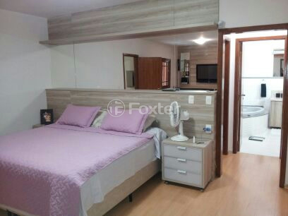 Casa à venda com 4 quartos, 380m² - Foto 21