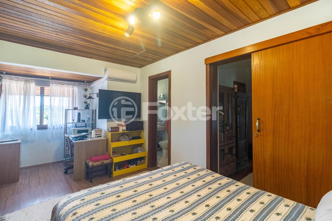 Casa à venda com 3 quartos, 220m² - Foto 9