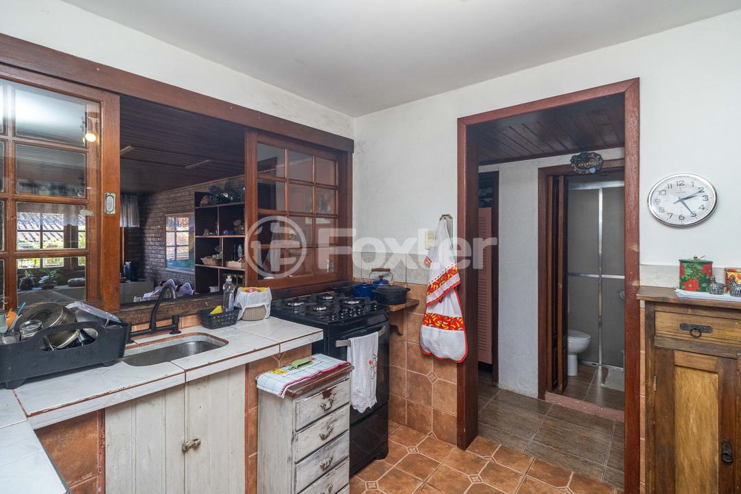 Casa à venda com 3 quartos, 220m² - Foto 18