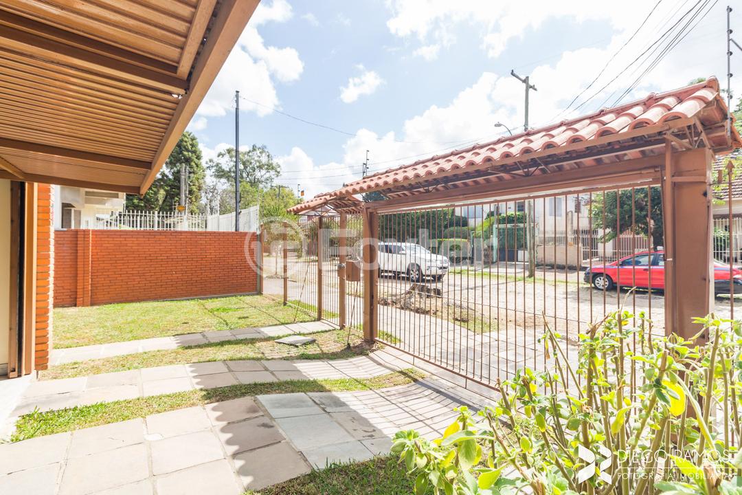 Casa à venda com 3 quartos, 140m² - Foto 47