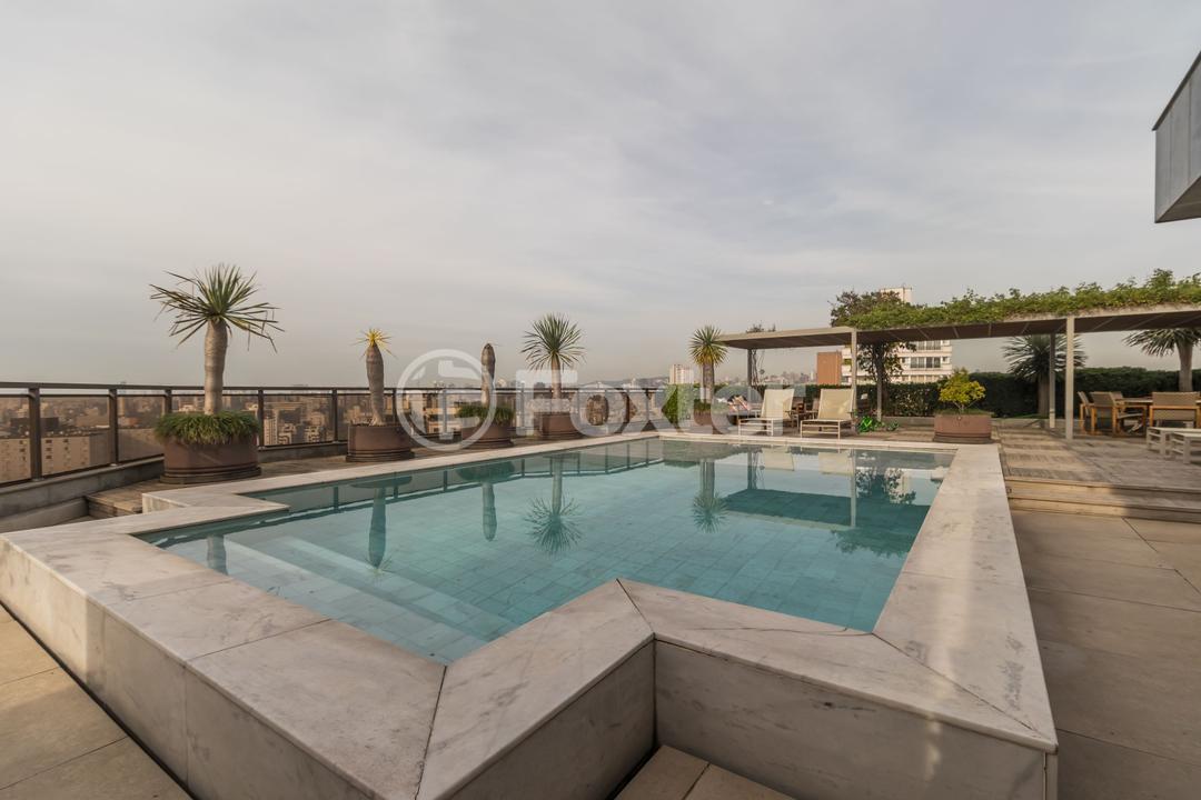 Cobertura à venda com 4 quartos, 1599m² - Foto 1