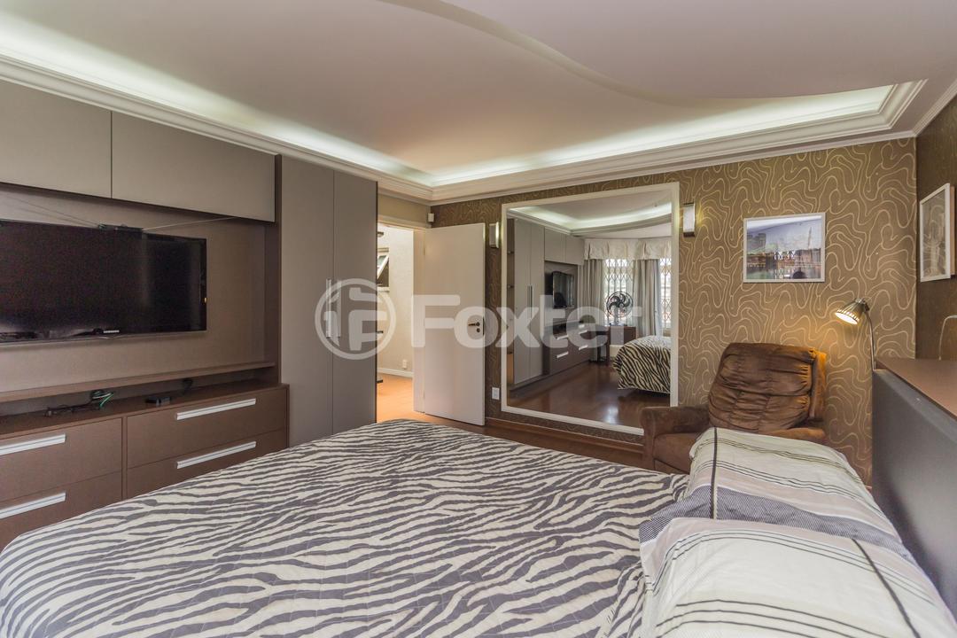 Casa à venda com 4 quartos, 230m² - Foto 30