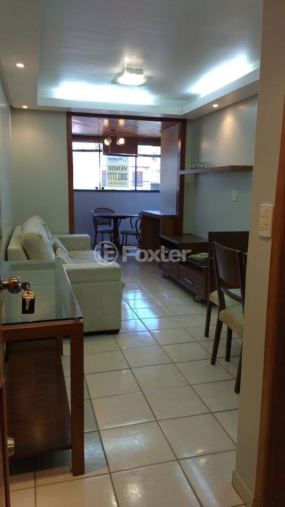 Apartamento à venda com 3 quartos, 90m² - Foto 4