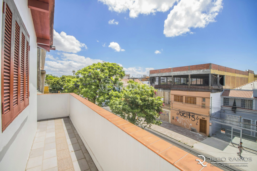 Casa à venda com 3 quartos, 440m² - Foto 25