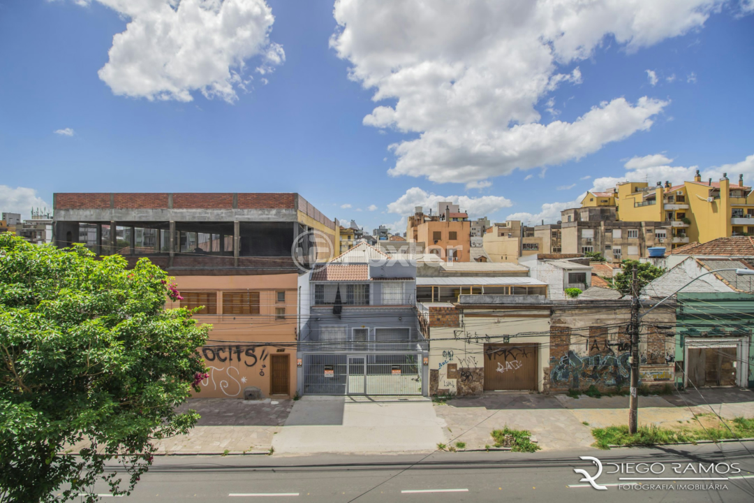 Casa à venda com 3 quartos, 440m² - Foto 26