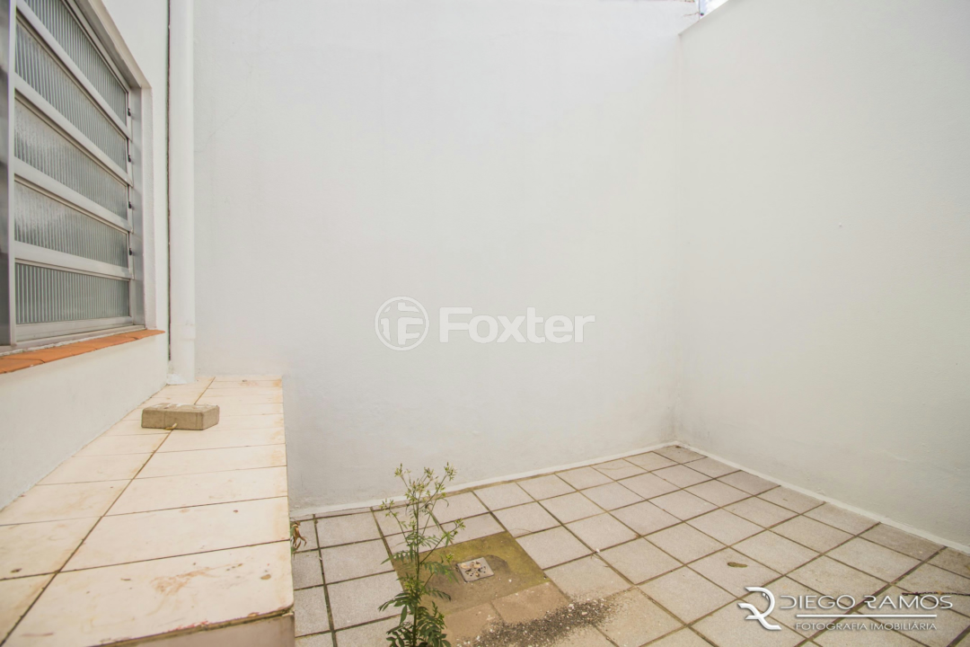 Casa à venda com 3 quartos, 440m² - Foto 32