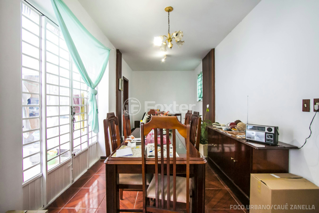 Casa à venda com 4 quartos, 174m² - Foto 11