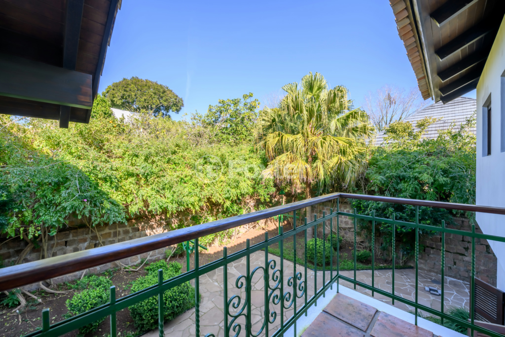 Casa de Condomínio à venda com 4 quartos, 600m² - Foto 32