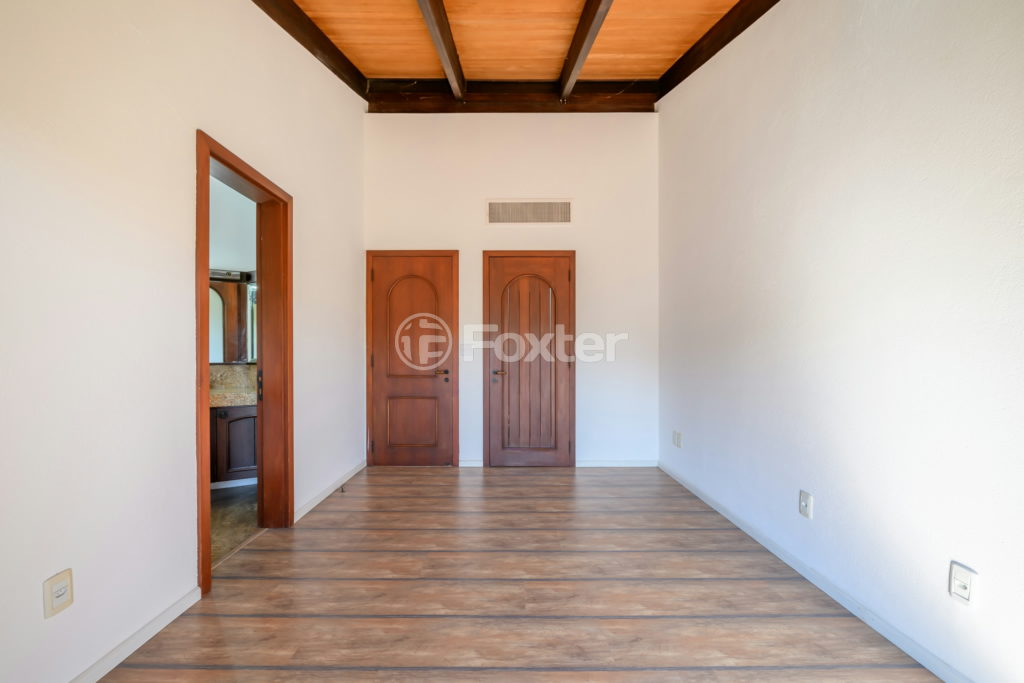 Casa de Condomínio à venda com 4 quartos, 600m² - Foto 36