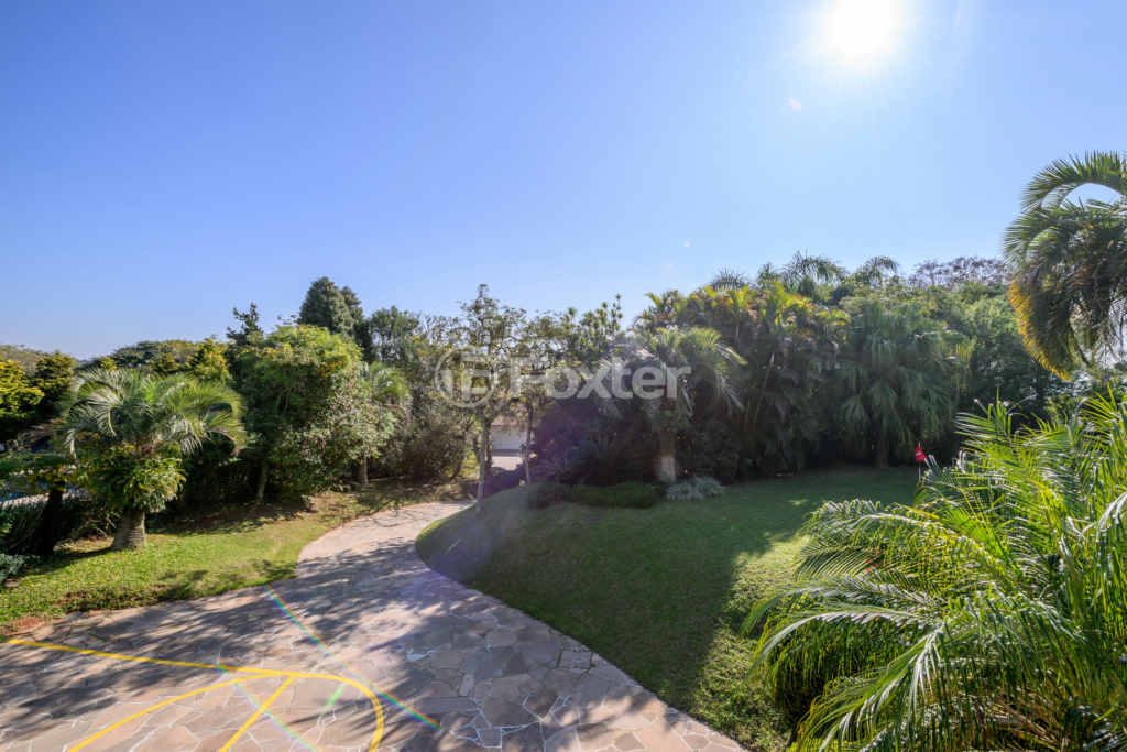 Casa de Condomínio à venda com 4 quartos, 600m² - Foto 40