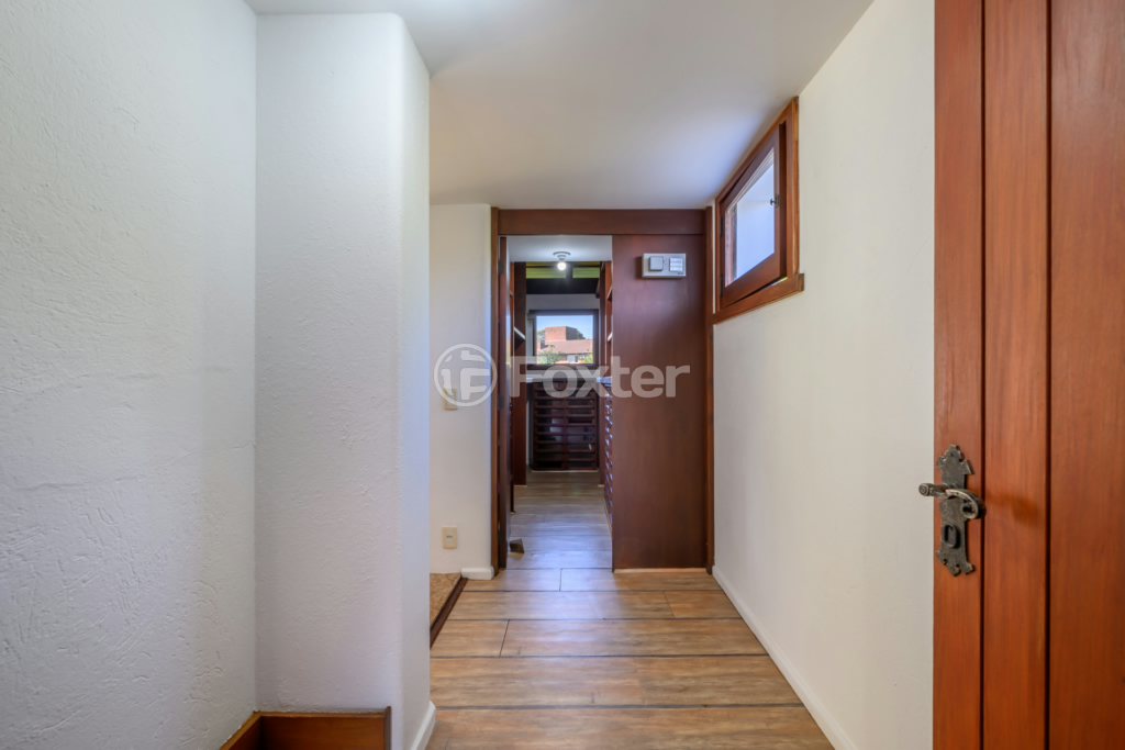 Casa de Condomínio à venda com 4 quartos, 600m² - Foto 47